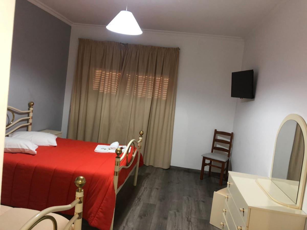 אגיאר דה ביירה Restaurante Residencial Pizzaria S. Estevao מראה חיצוני תמונה
